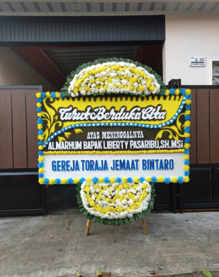 Papan Bunga Duka di Ulu Air