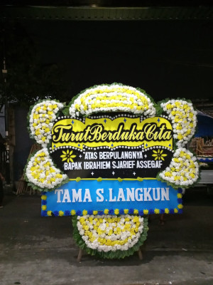 Papan Bunga Duka di Ulu Air